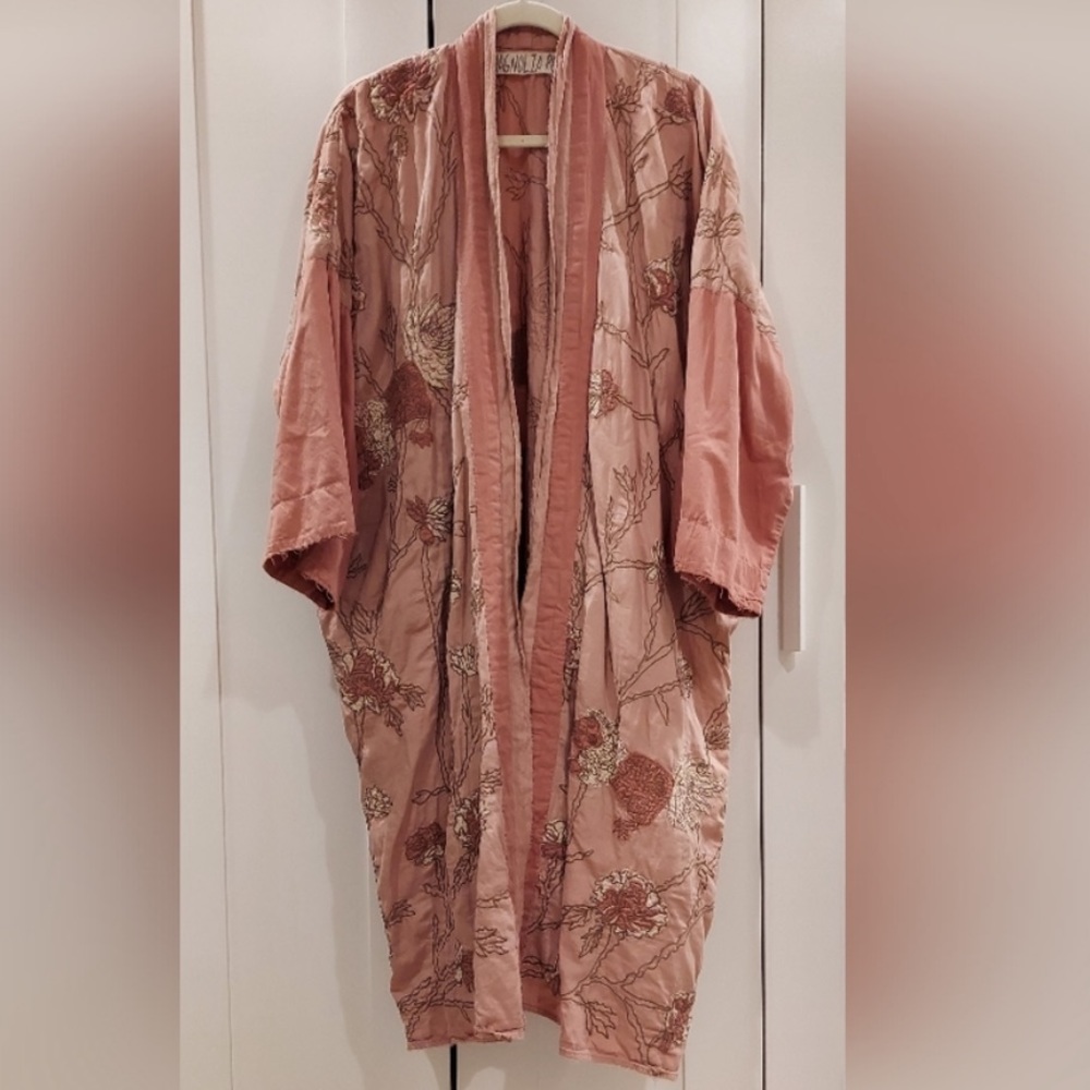 Magnolia pearl Lilikoi kimono